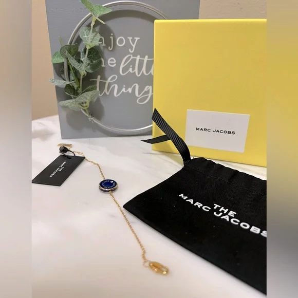 5 pcs. Marc Jacobs Medallion Gold and Blue Bracelet - Picture 3 of 11
